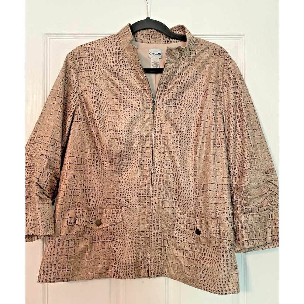 Chico's Women's Jacket sz Large (size 2) Full Zip Snake Print Beige Old Money